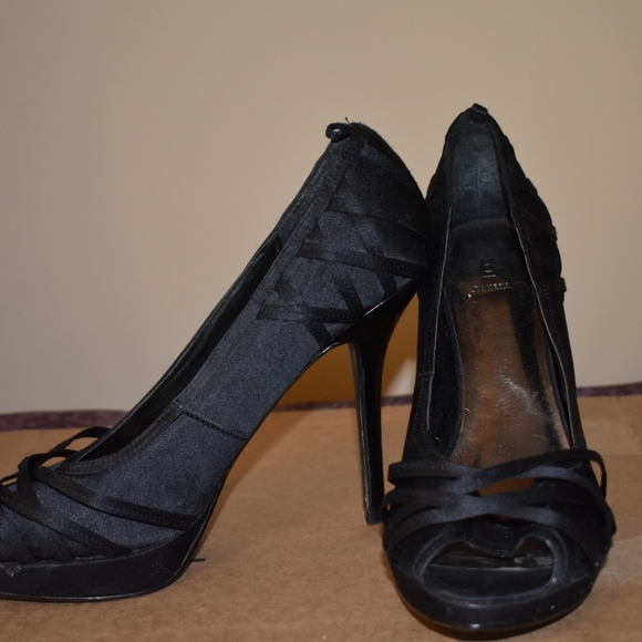 Black Sexy Heels - Picture 2 of 3